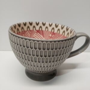 NWOT Footed Ceramic Coffee Tea Mug Cup 14 Oz/414 ml Signature Housewares